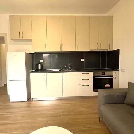Vila 4 Stinet Vlore Ngoại thất bức ảnh