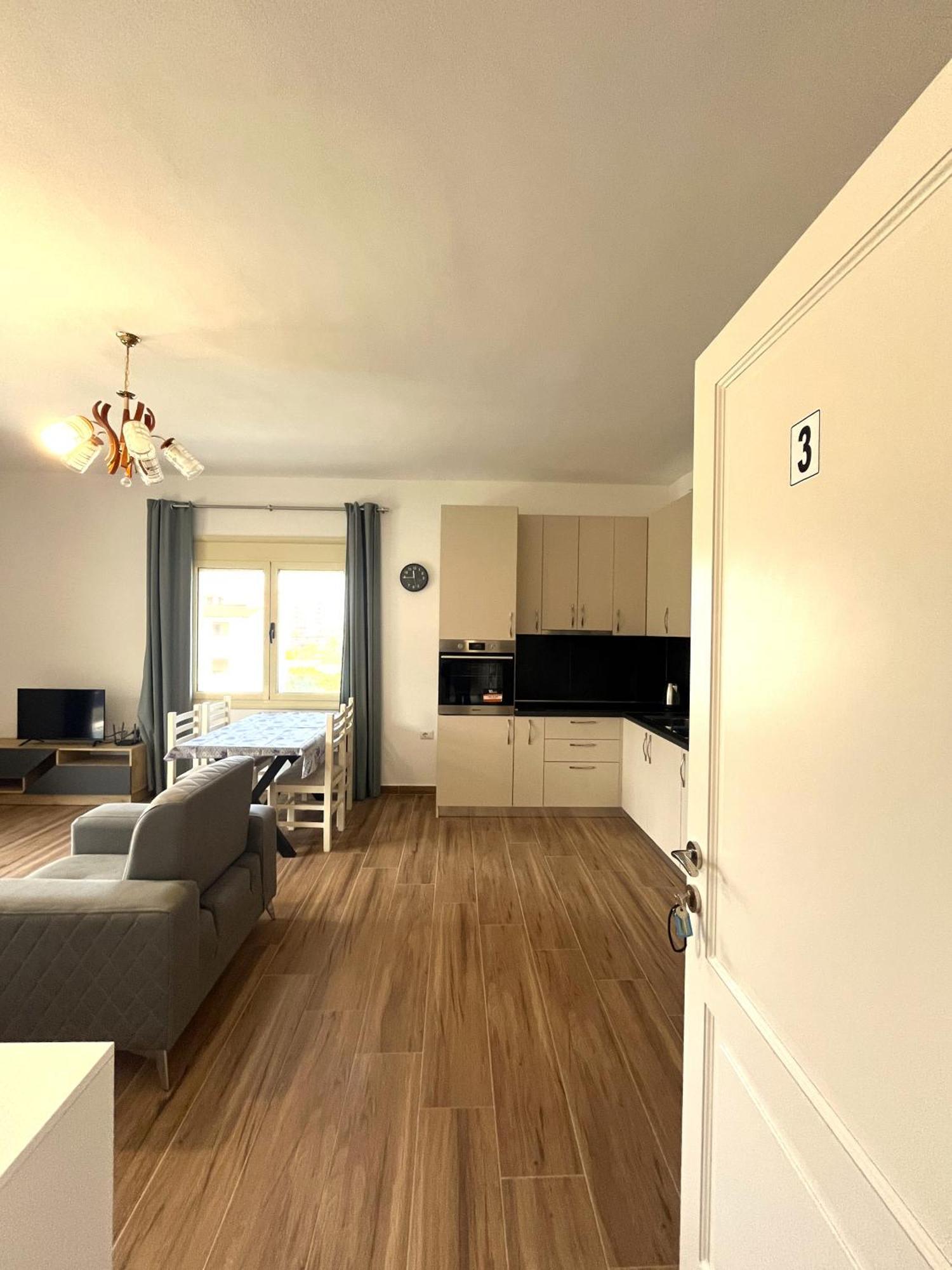 Vila 4 Stinet Vlore Ngoại thất bức ảnh