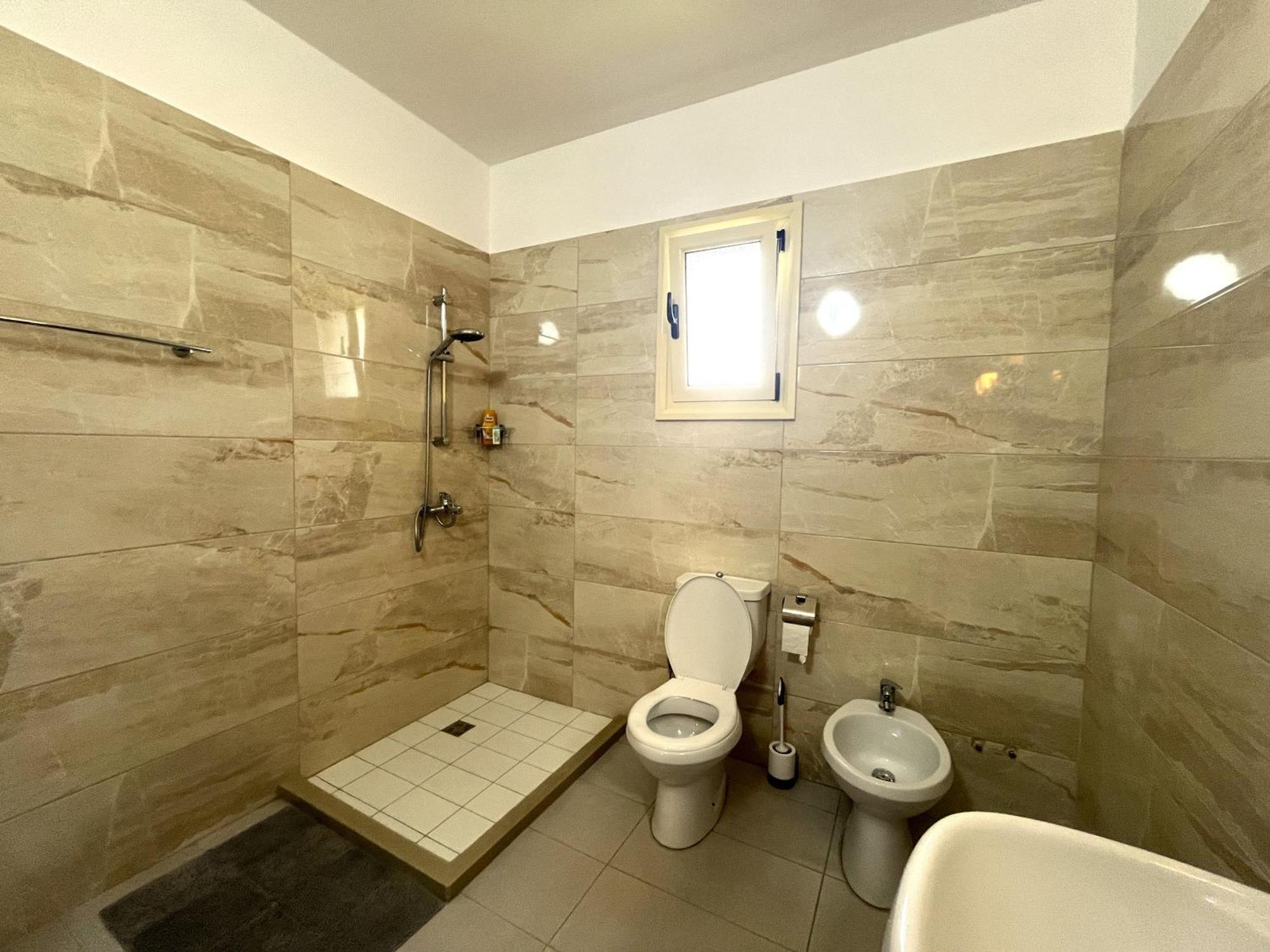 Vila 4 Stinet Vlore Ngoại thất bức ảnh