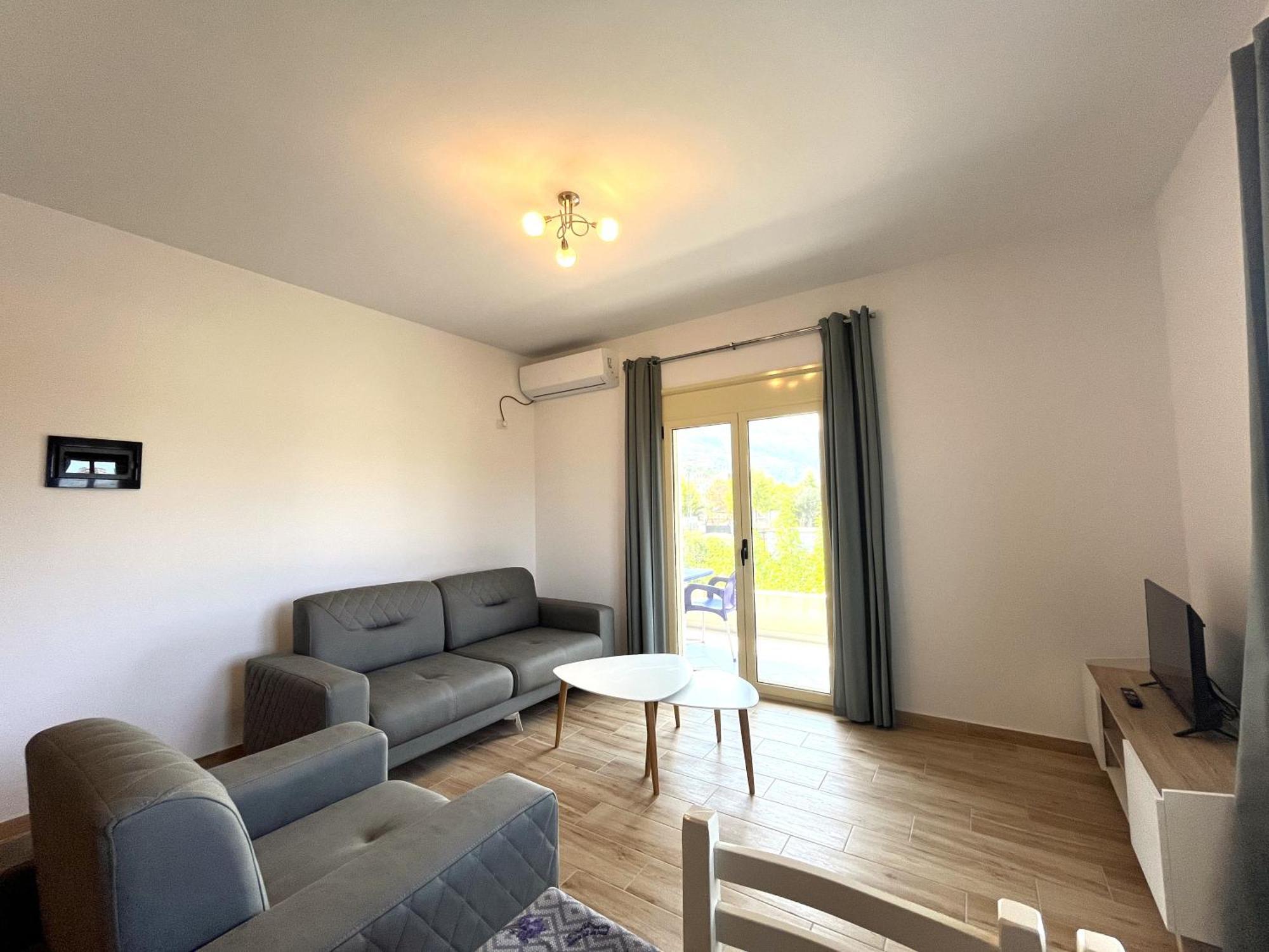 Vila 4 Stinet Vlore Ngoại thất bức ảnh